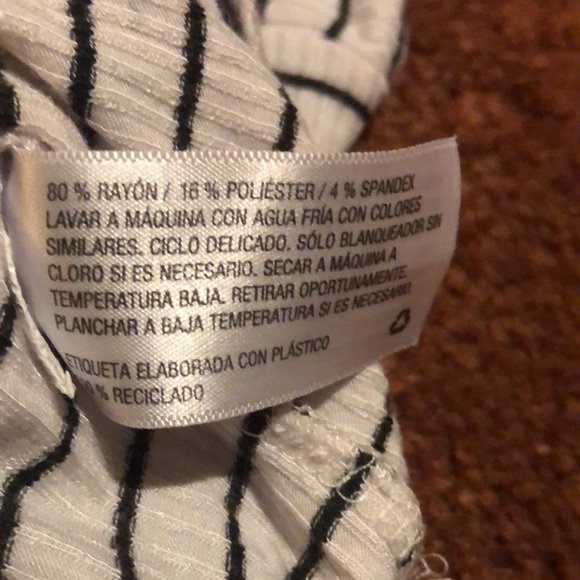 Striped faux wrap top tie waist medium jrs juniors cute top - Picture 5 of 6